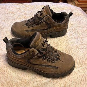Size 8.5 Brown Columbia Hiking Shoes